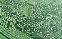 1.layoutPCB벼ָ׼ǿ롢Сѹ룬ߵƵʸ롢룬ֽ׼Ϊһ뷽ռԶ롢߸ 2. ҪICҲҪϴ 3. ǽӵ 4. ʱӲ߾ʱϵ