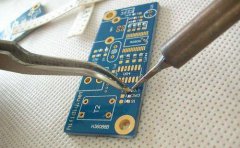  PCB· еһҪPCBʱ򣬳ຸܶȱݡôPCB·峣ĺȱݶЩ 1麸Ԫ߻֮ͭԺɫߣ߰ݡ Σ·岻 ԭ1)Ԫδ