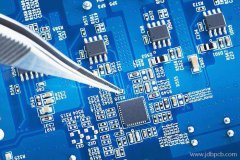 ·PCBAɵΣ൱СյԪPCBAϣͬʱ·Ҳ PCB· ֵĹϡôͱPCB··ķЩأ 1. ڽ˹ǰҪһ PCB ñؼ·Ƿ·;Ȼÿκһо