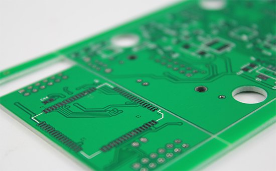pcbͿ